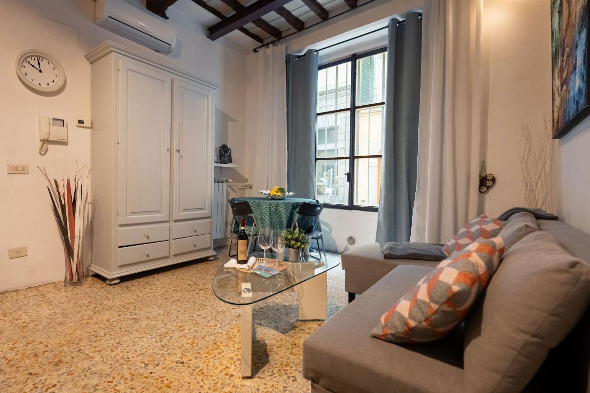 F1 - Santa Croce One Bedroom Apartment For Couples Florence Exterior photo