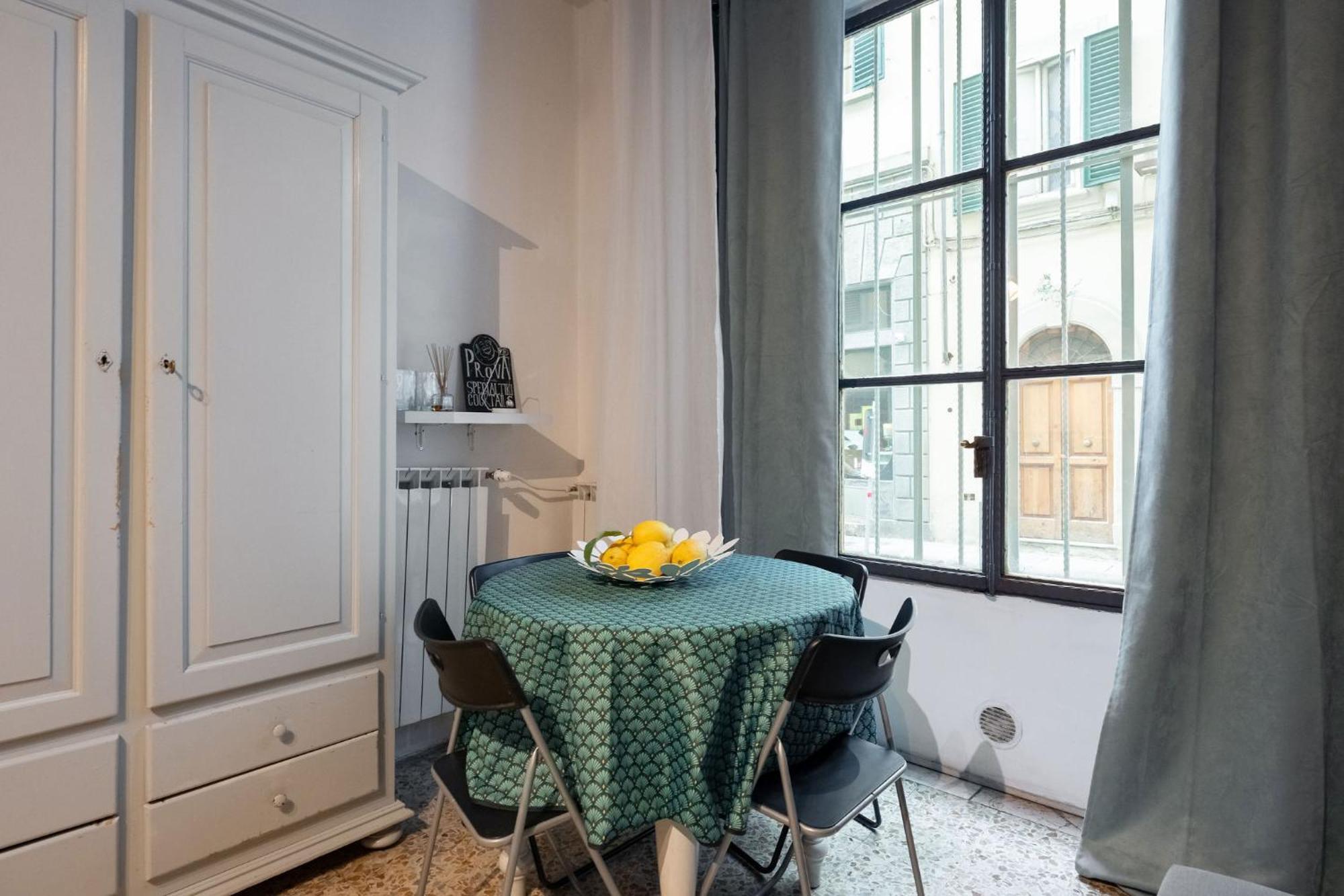 F1 - Santa Croce One Bedroom Apartment For Couples Florence Exterior photo